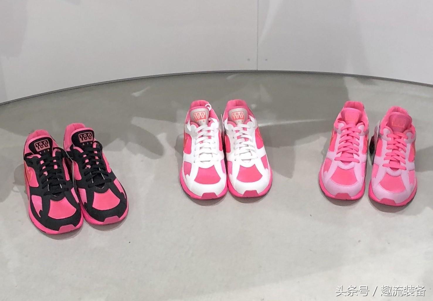 好看的小鞋子推荐,绿色双马尾配小粉鞋