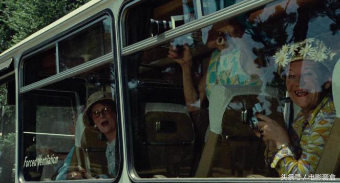 费里尼罗马解析,费里尼在罗马这本书怎么样