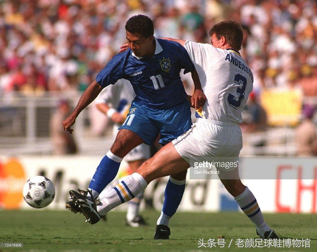 1970年世界杯足球鞋,2006世界杯猎鹰足球鞋