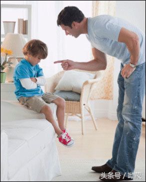 妈妈面对非常叛逆的孩子怎么办,妈妈对付叛逆儿子