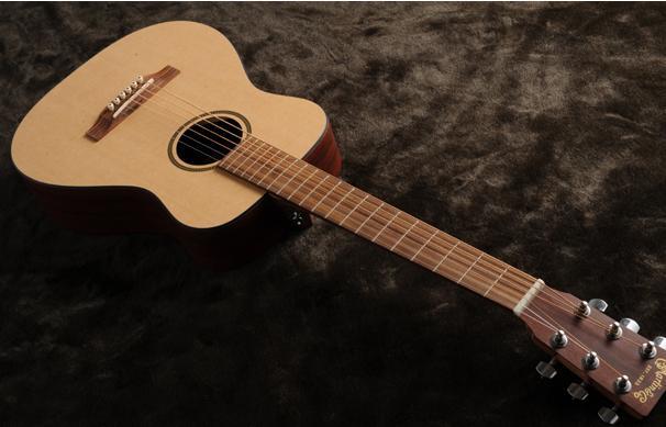 三十万的钢琴和十几万的差别在哪,一百多块的吉他什么样