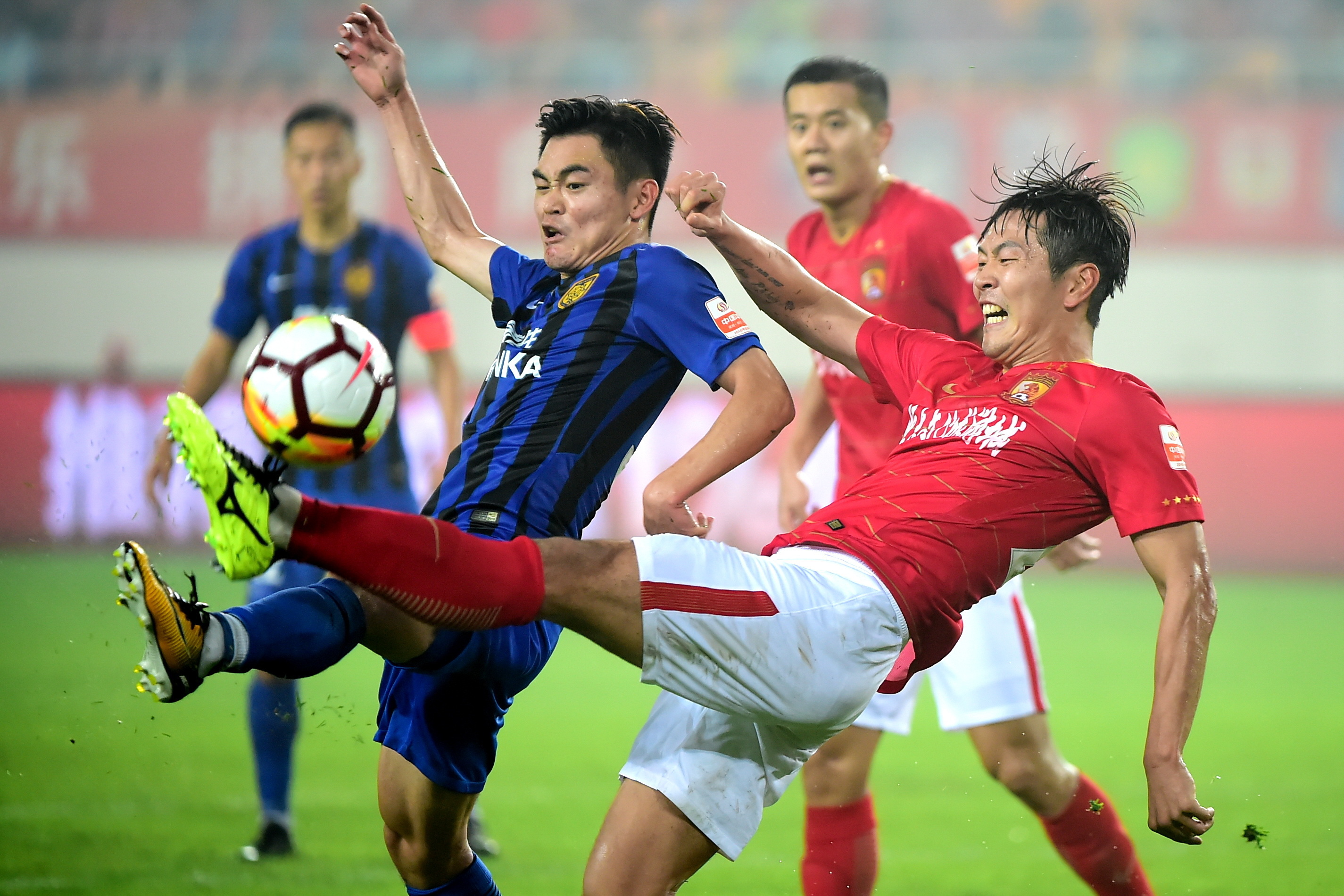 江苏苏宁对广州恒大7秒进球,江苏苏宁第二回合集锦