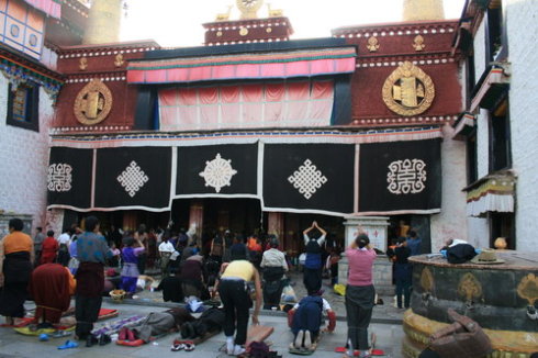 走进*藏西**：供奉着文成公主的神秘的大昭寺