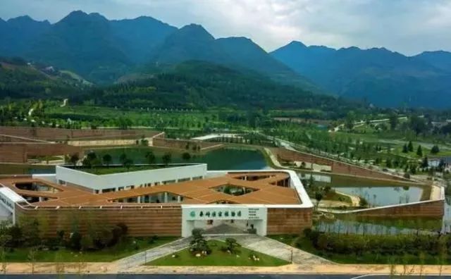 西安周边城市绝美景色旅游地点,西安出发五一4天自驾游路线推荐