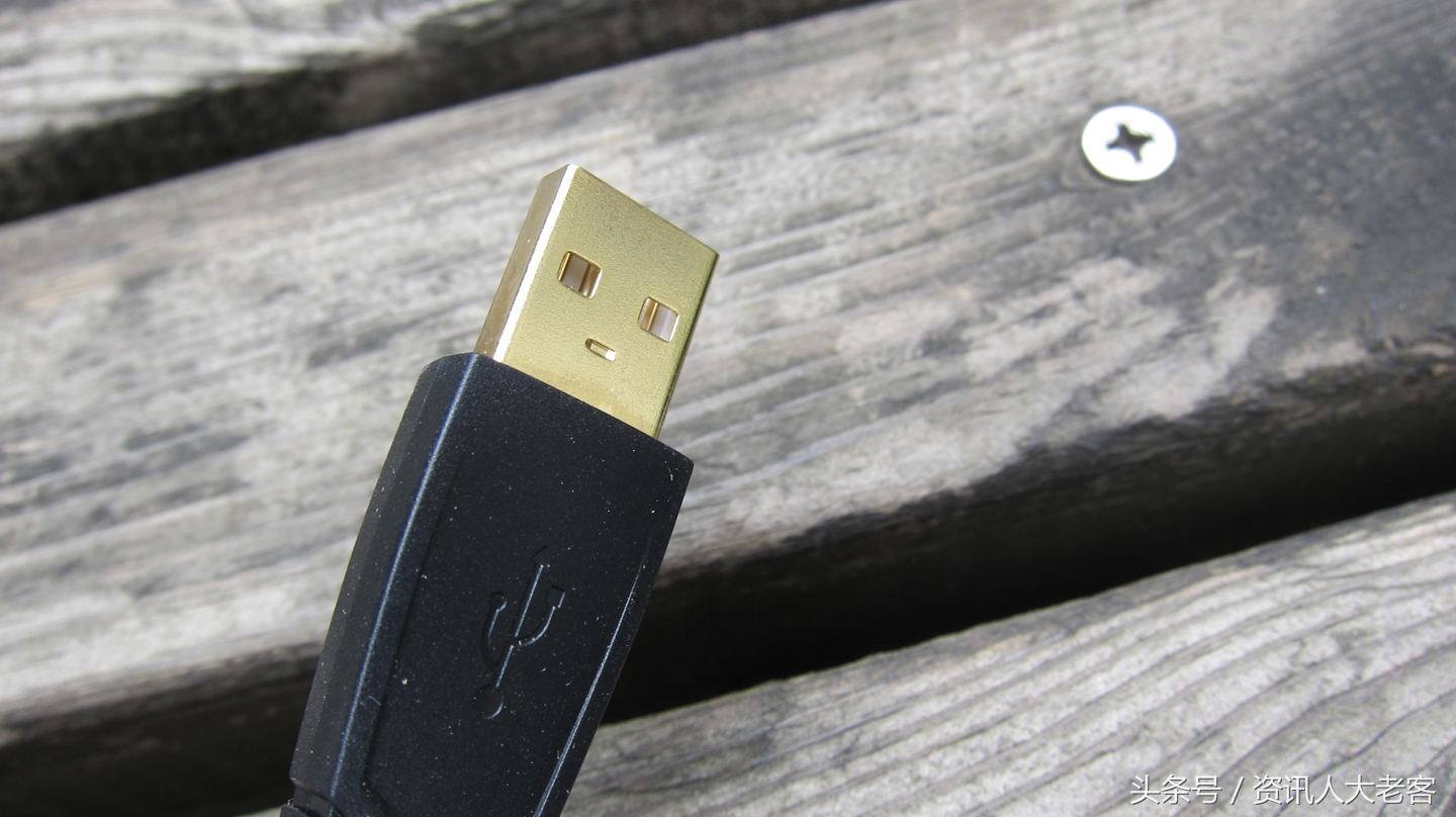 vt900鼠标升级固件,雷柏vt9pro双高速鼠标评测