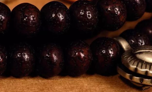 星月菩提怎么盘可以快速包浆,星月菩提一般怎么盘走色快包浆快