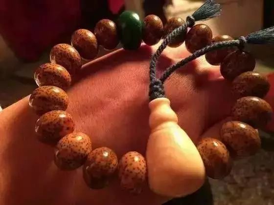 怎样盘十年以上星月菩提,星月菩提盘多久包浆