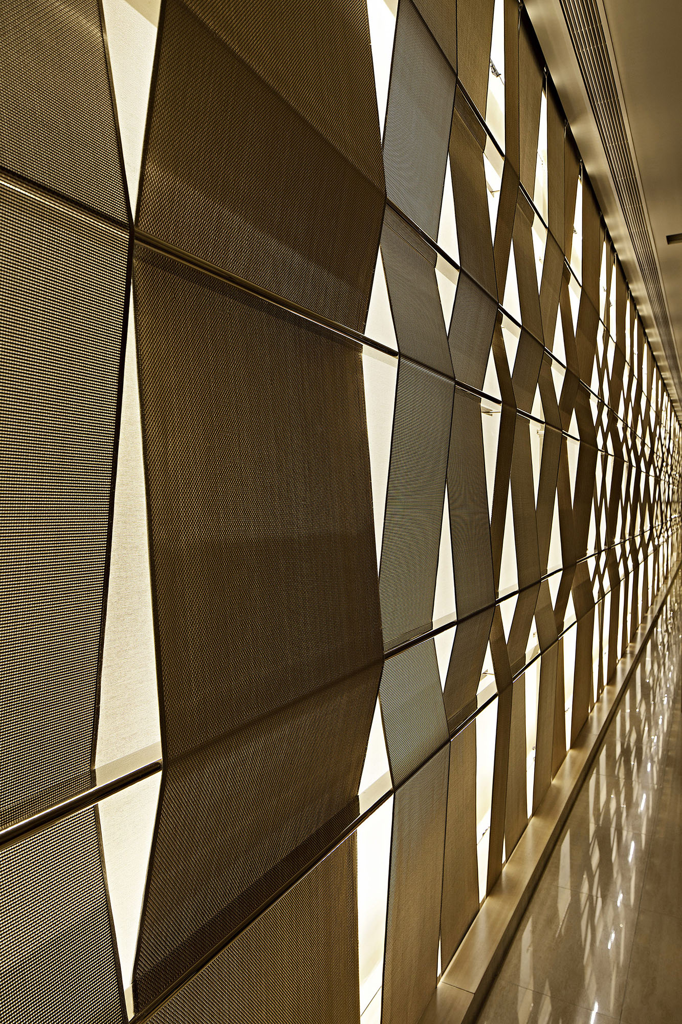 婢抽棬鍚夋簮姘寸枟,婢抽棬澹瑰彿姘寸枟