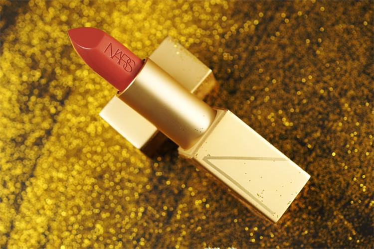 火红火红的口红,红红火火一整年的口红