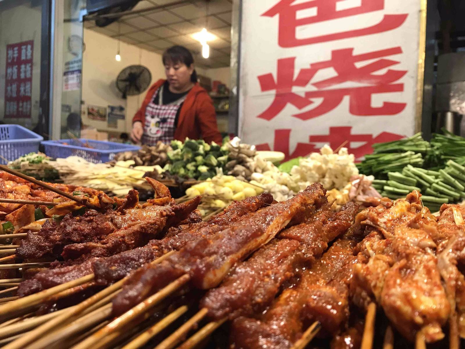 走，带你去建设路见见世面！