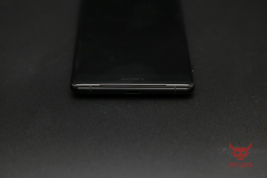 现在买索尼手机xperia1ii值得吗,能不能买索尼xperia1iii