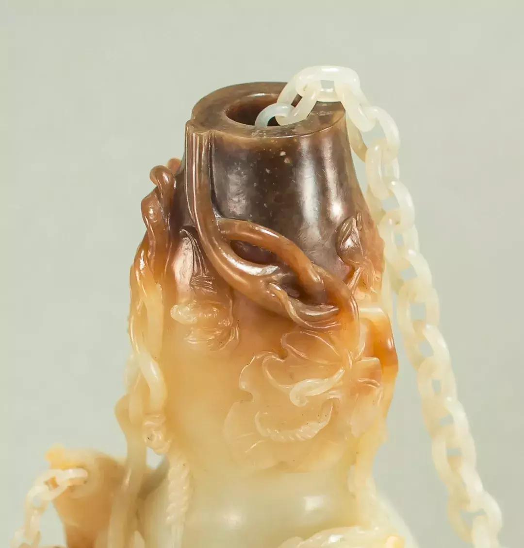 杨根连玉雕作品墨玉关公 (杨根连玉雕葫芦)