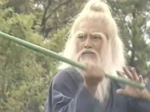 恶狗追咬有什么办法对付,梦到被恶狗追咬怎么回事