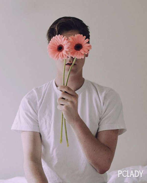 现在这个季节男生怎么穿才很时尚,现在的男生怎么穿才能潮