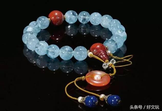 108菩提手串有什么寓意和象征,手串13颗带两个铃铛是什么寓意