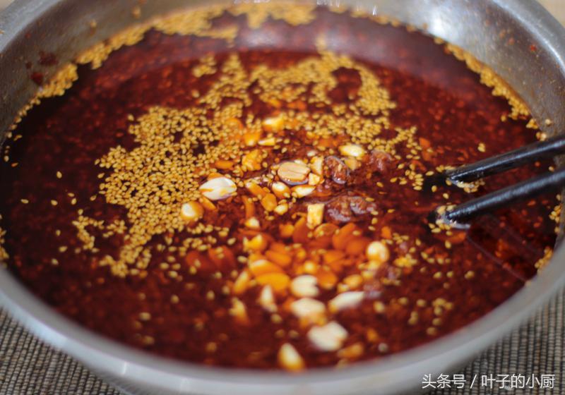 秘制辣椒油的做法你学会了吗,秘制万能辣椒油详细做法教会你
