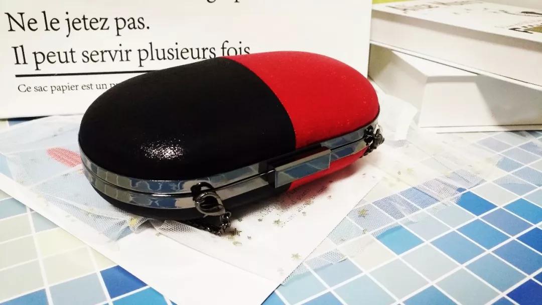 zara棕色包包百搭吗,ZARA百搭包包