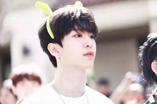 爱豆眼里的星辰大海,爱豆同款星星眼