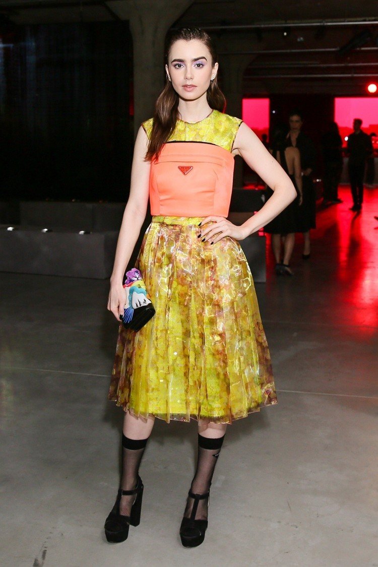 韩国女星大秀,韩国女星润娥