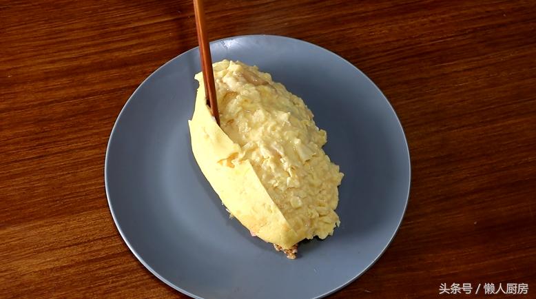 自己在家做好吃的咖喱蛋包饭,网红咖喱蛋包饭上面可加哪些酱