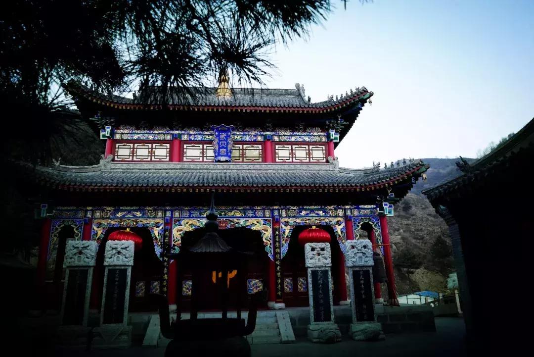 五台山文殊菩萨圣诞视频,五台山文殊菩萨供灯预约