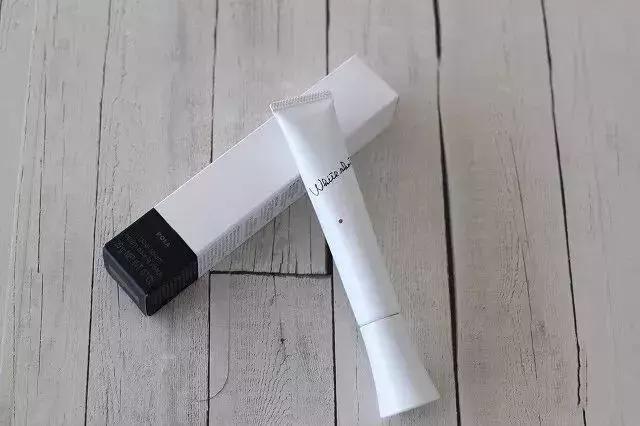 好用的美白淡斑祛斑产品,祛斑提亮肤色的乳和精华推荐