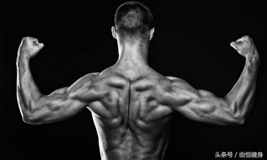 肩部受限的调整方法,一个动作改善肩部所有问题