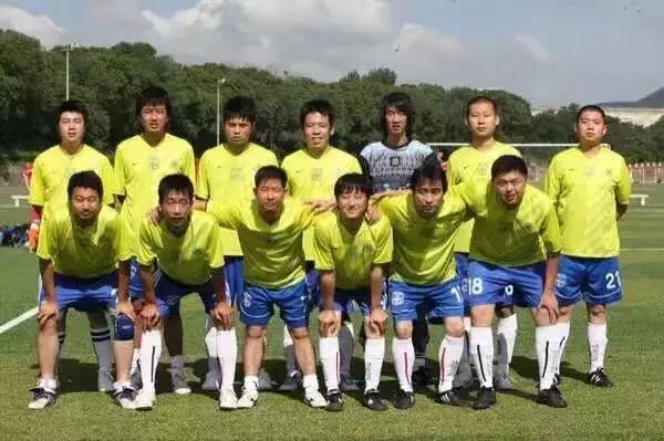 大连青春足球俱乐部,大连青春足球