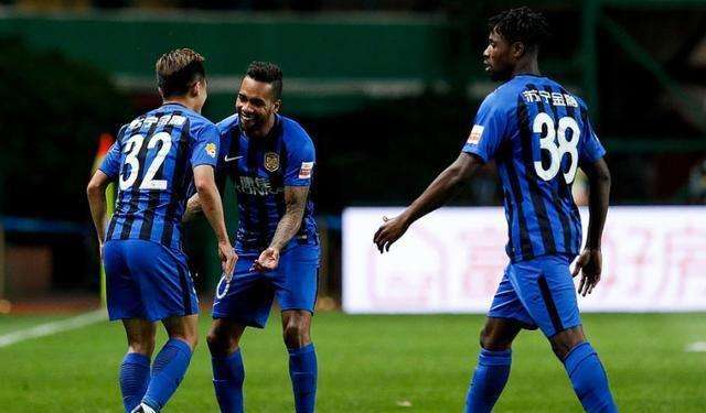 中超江苏苏宁对上海绿地申花,江苏苏宁逆转上海上港