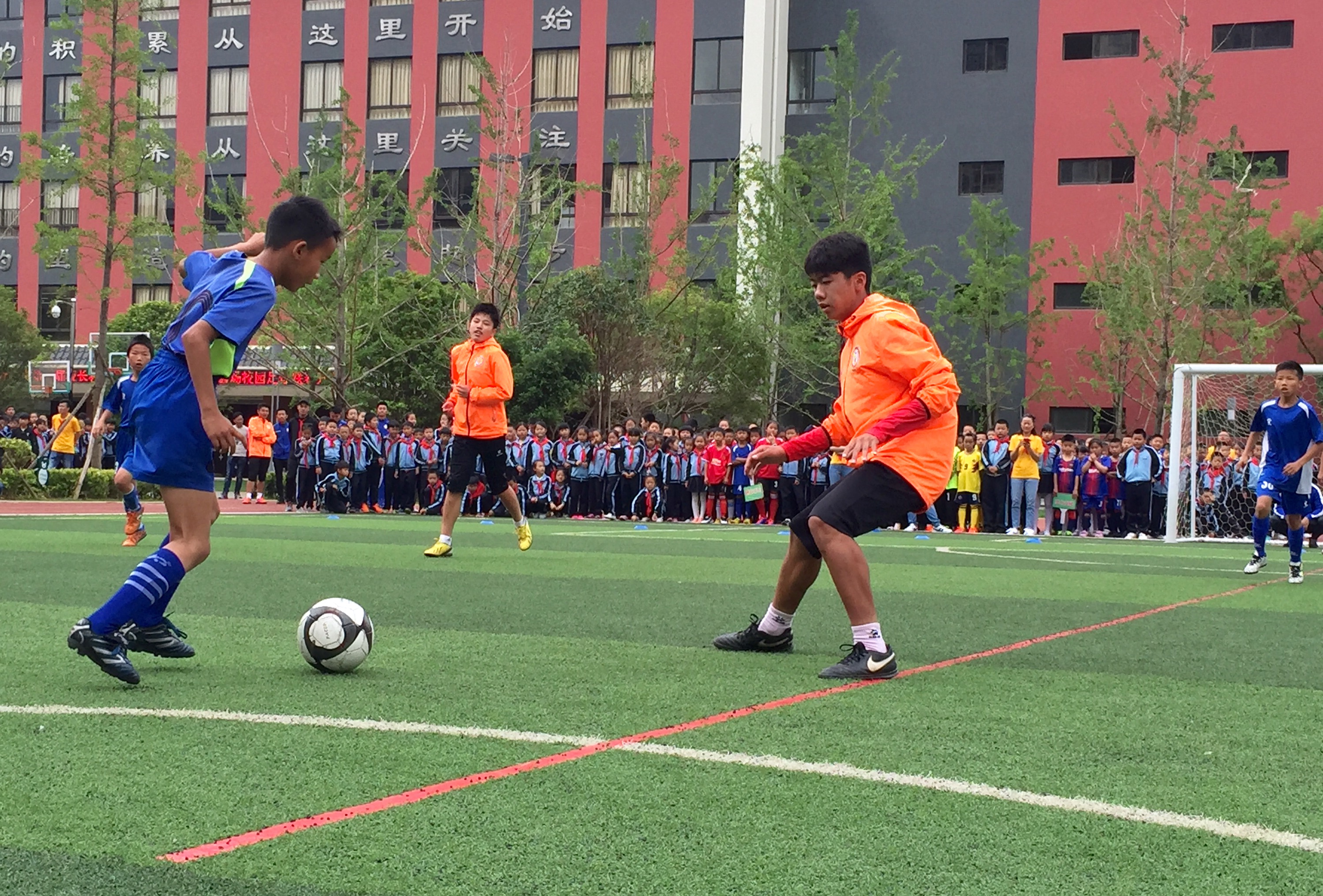 云波小学足球俱乐部,云波小学篮球