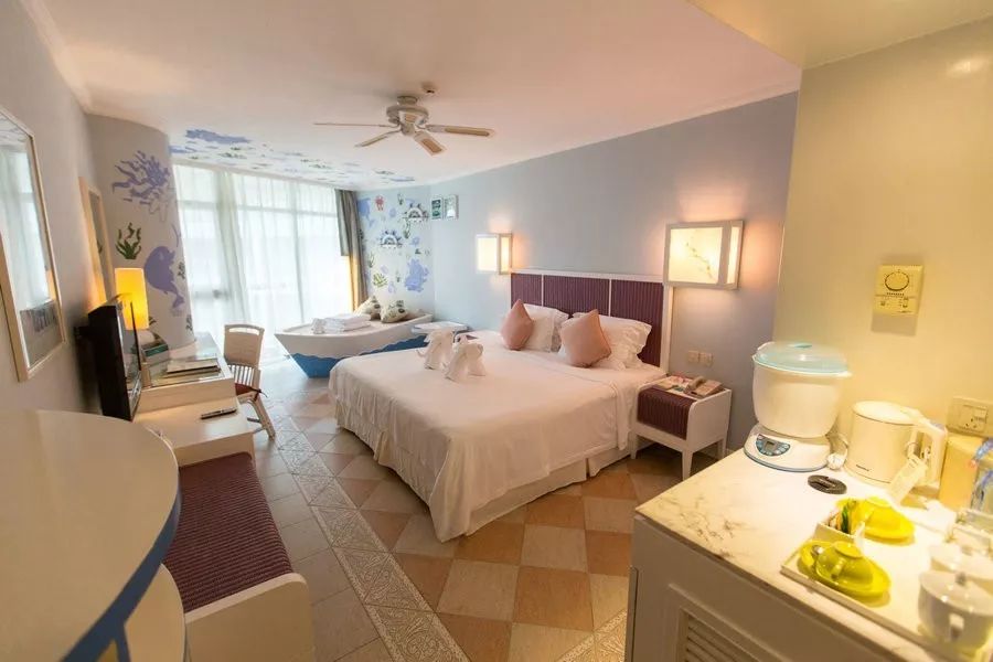 银泰阳光度假酒店三亚,银泰阳光度假酒店三亚豪华海景房