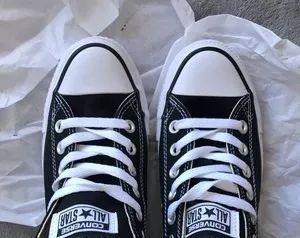 匡威真假鉴别低帮后跟,匡威如何辨别真伪鞋底