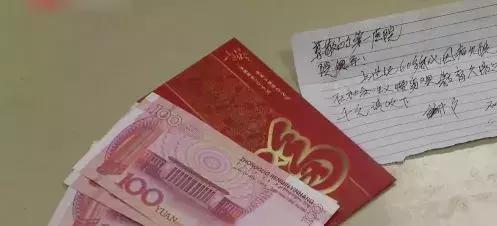 董卿到底有多懂得礼貌,这才是董卿真实的样子