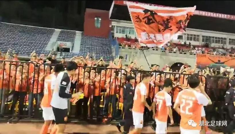 卓尔主场新华路,新华路体育场武汉卓尔