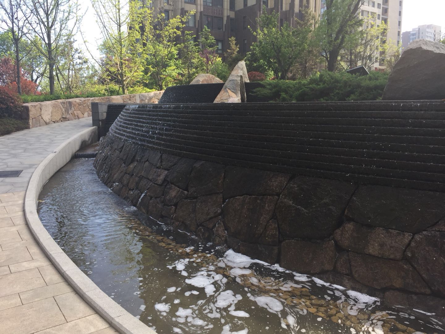 青岛崂山区海信天悦房价,黄岛灵山湾海信天玺最新房价