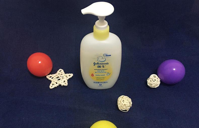 强生沐浴露洗沐二合一,强生婴幼儿洗沐合一