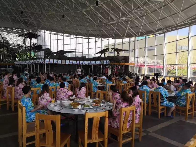 棣欐床鏃呮父搴﹀亣鍖烘父鐜╂敾鐣ヤ竴鏃ユ父,鏀鹃蹇冩儏蹇箰鍑烘父