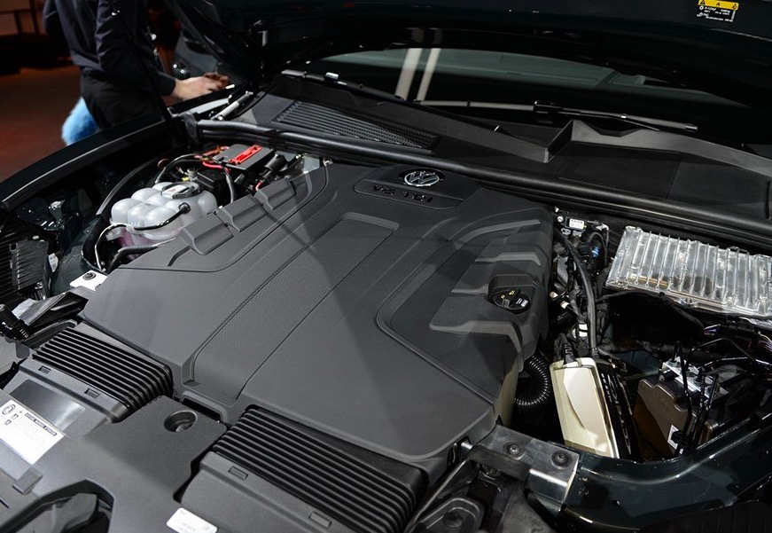 保时捷卡宴2022新款车重,保时捷卡宴减重