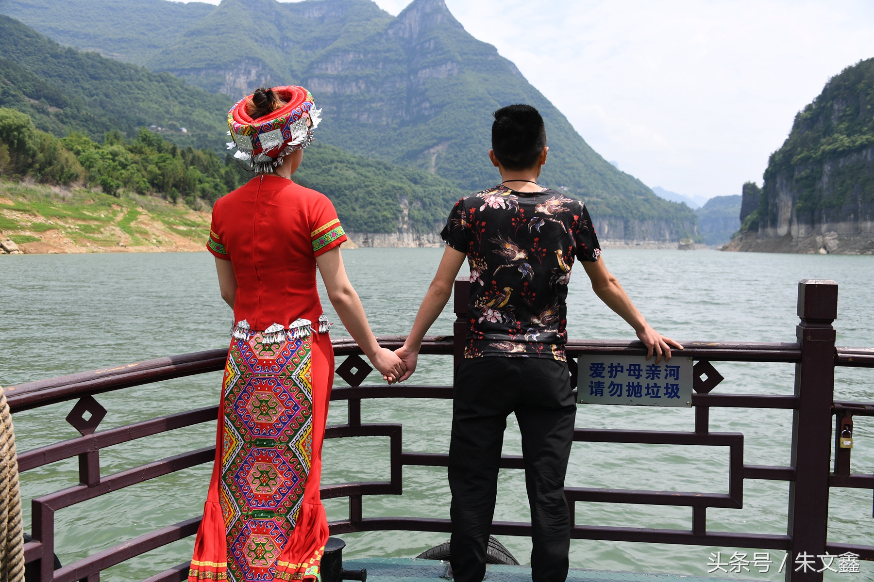 夷陵区到长阳清江画廊要多久,长阳三百里清江画廊