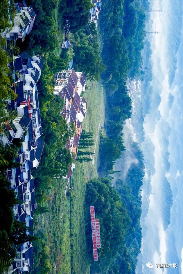 汶川大地震志愿者影集,汶川十年影像