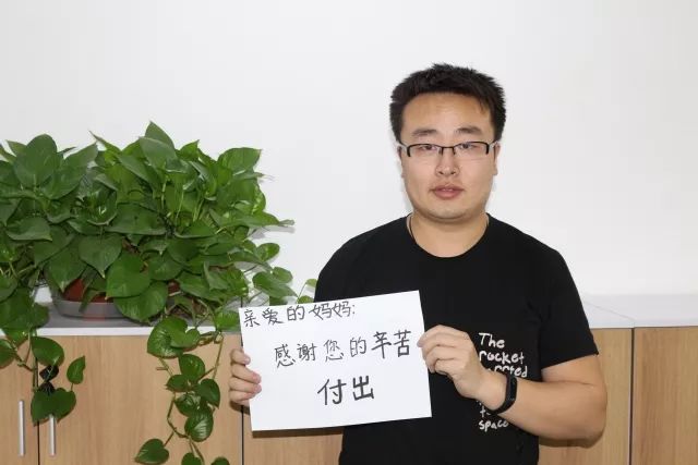 母亲节特辑献给妈妈的歌,关于母亲节的康乃馨