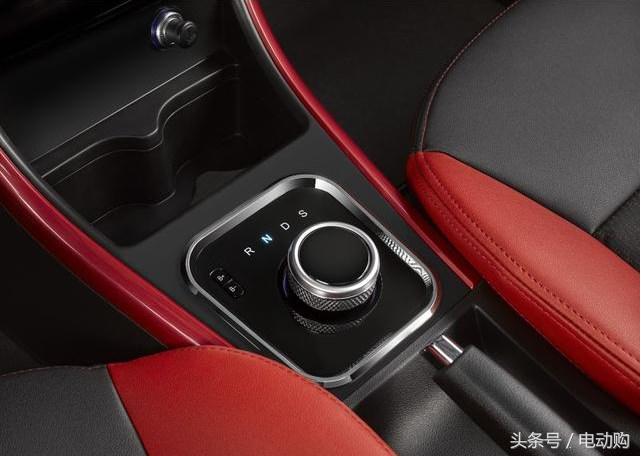 北汽ex360和ex200,北汽ex360对比车型