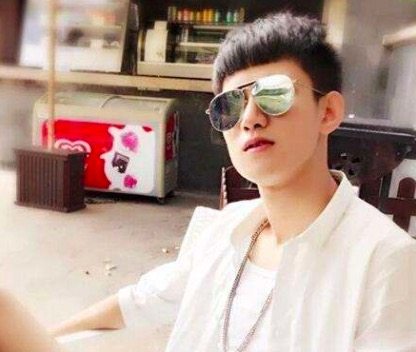 YY5大主播收入最新排行：文儿倒数、阿哲仅第二，第一轻松过亿！