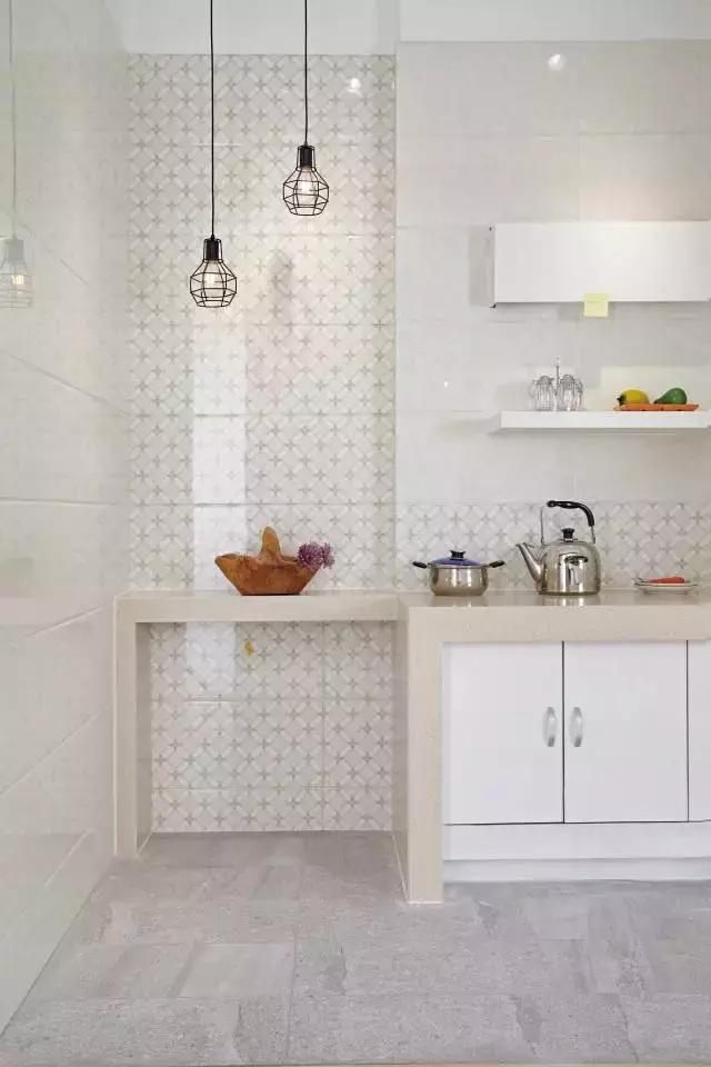 什么是精雕砖,官窑瓷片欣赏