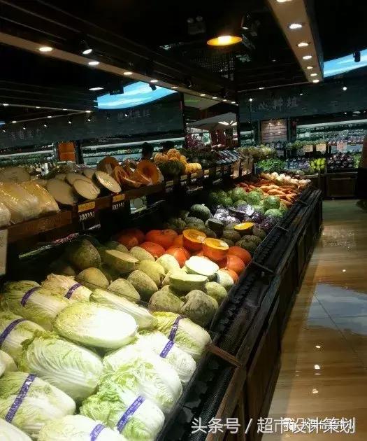 水果店水果陈列摆放销售技巧,20方长方形水果店铺陈列设计