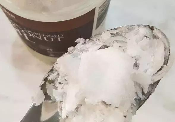 林允万元面霜,林允用11元化妆品