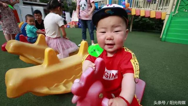 萌翻德阳！爱兒堡德阳市第二届宝宝爬行大赛火热开赛啦！