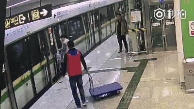 婴儿车缺点和坏处,婴儿车怎么样才能实用