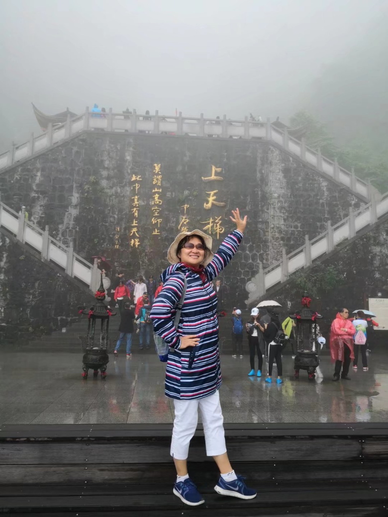 香港人组团游张家界,姐妹相约张家界三日游