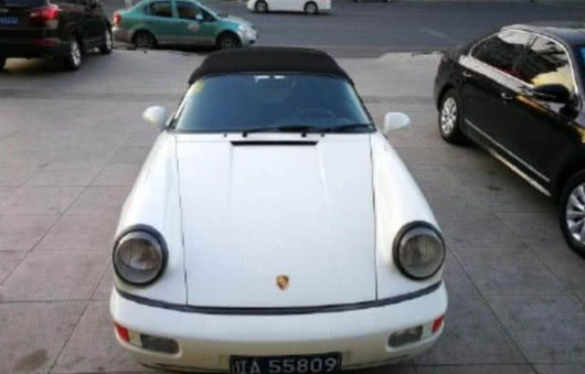 保时捷卡宴二手车2018标配款价格,2009款保时捷911现在多少钱二手车